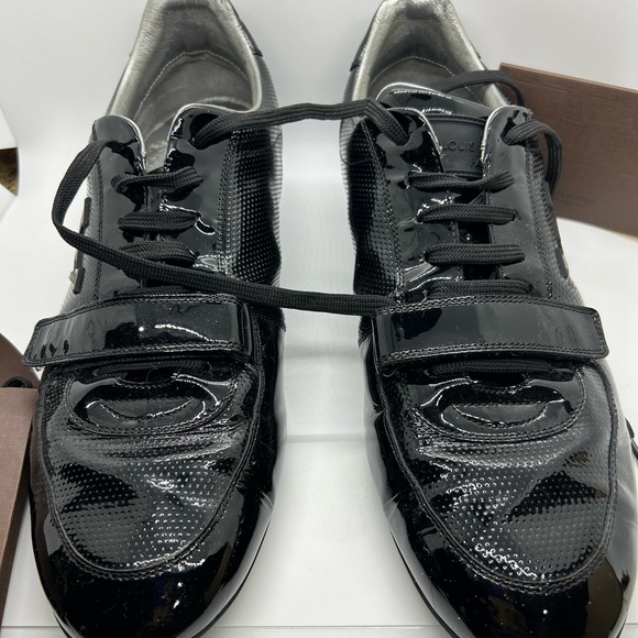 Louis Vuitton patent leather shoe sneaker size 11 - Picture 1 of 13